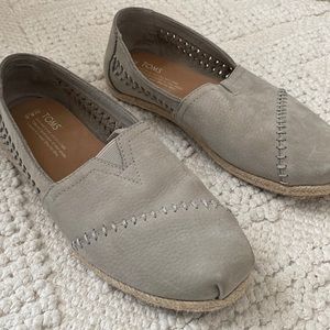 Tom’s Womens Slip On Flats - Size 8.5